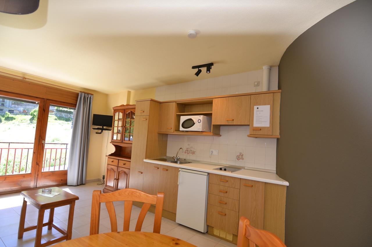 Apartamentos Turisticos Poblado Arinsal Extérieur photo