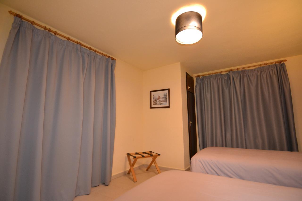 Apartamentos Turisticos Poblado Arinsal Extérieur photo