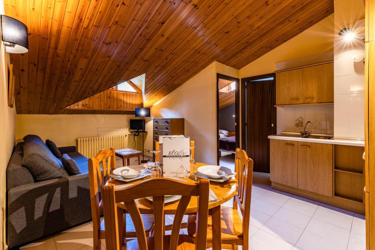 Apartamentos Turisticos Poblado Arinsal Extérieur photo